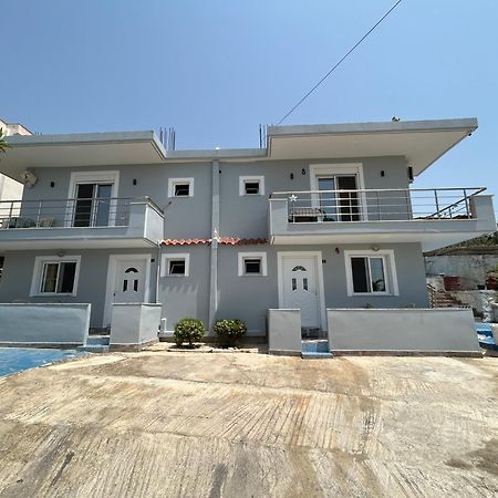 Eri Rooms Sarandë Esterno foto